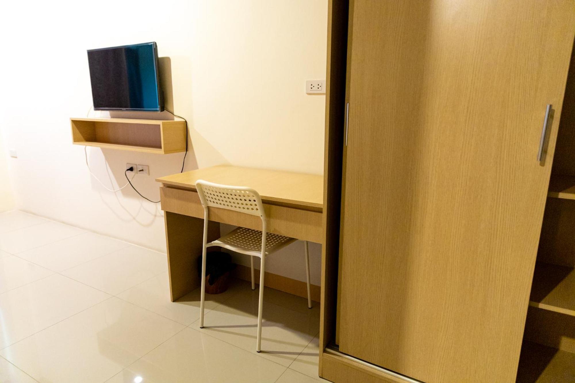 Sixty Star Love Place Hotel Bangkok Extérieur photo