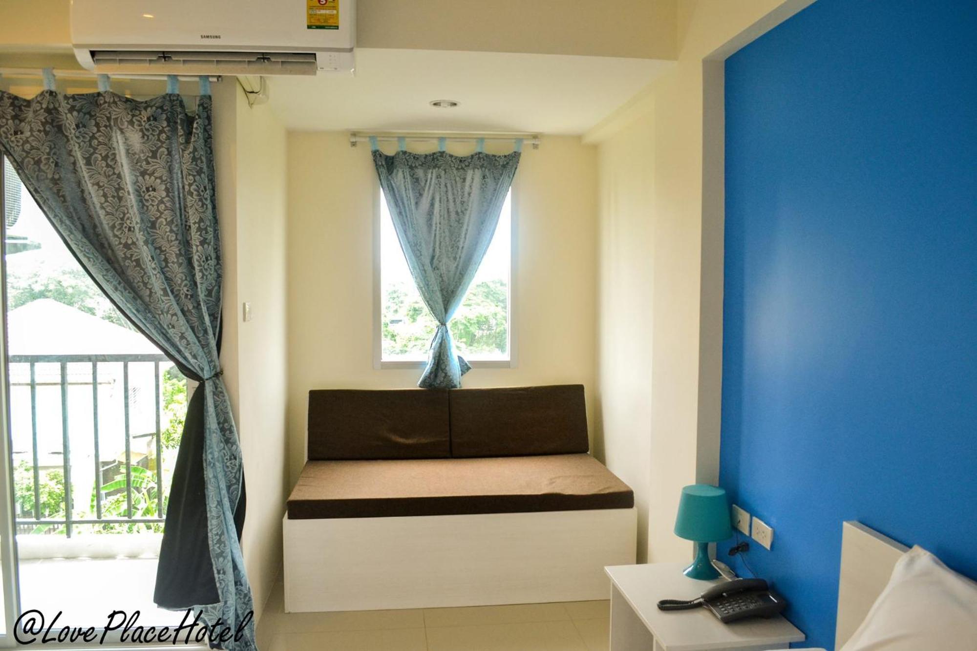 Sixty Star Love Place Hotel Bangkok Extérieur photo